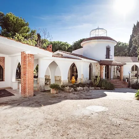 Domina Levante Villa Leporano